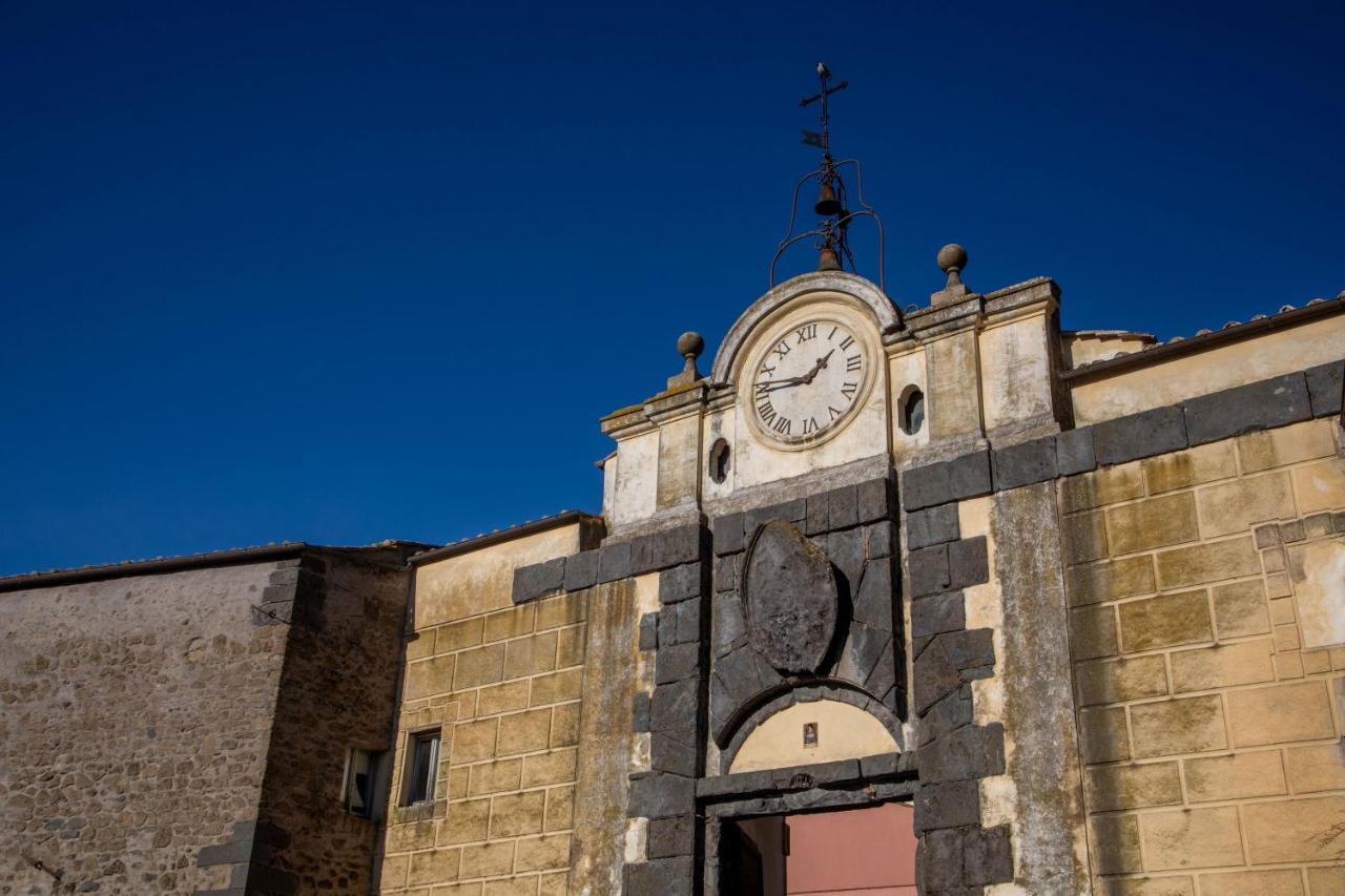 Centro E Spiaggia Ardesia Anguillara Sabazia Exterior foto